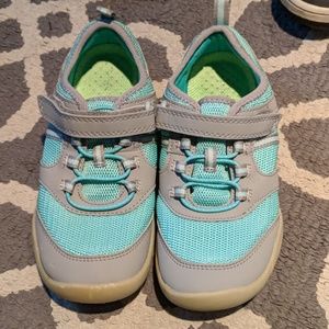 Excellent condition water shoes